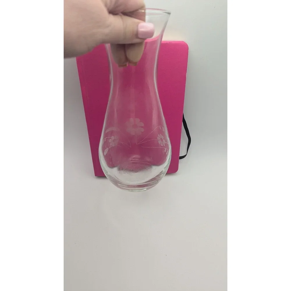 Vintage Etched Clear Glass Bud Vase Daisy‎ Floral Design Hourglass Shape 8